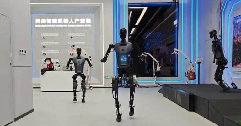 La carrera del futuro ya llegó a China: un robot se enfrentará a humanos en una media maratón histórica
