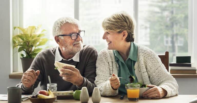 Estos alimentos podrían acelerar el envejecimiento, según expertos