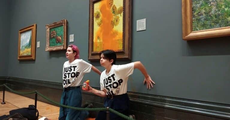 Atacaron un cuadro de Van Gogh y ahora la Justicia los manda a la cárcel