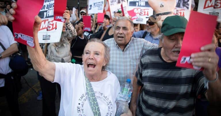 ¿Por qué los jubilados ganan tan poco?: una pequeña historia de la penuria después de los 60