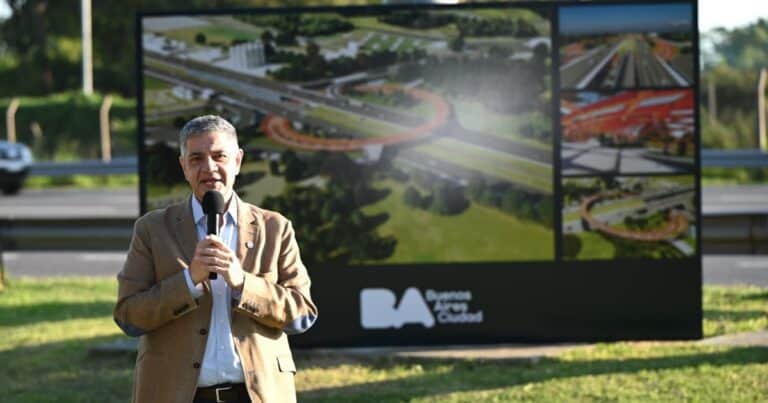 Jorge Macri se metió de lleno en campaña: dijo que Santoro es «el modelo kirchnerista», que Ramiro Marra «no presentó un proyecto» como legislador, y trató a Manuel Adorni de «soberbio»