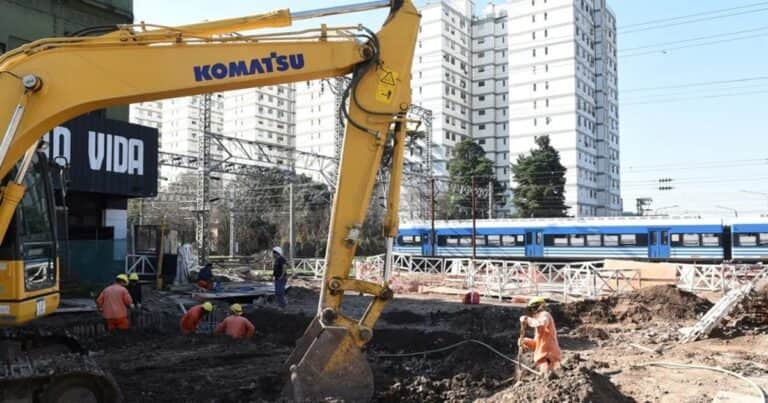 Seguro por desempleo: la mayoría de los 30.560 despedidos que lo pidieron venían de la industria y la construcción en el primer trimestre