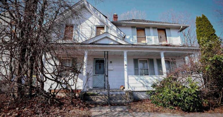 Habló por primera vez el hombre que estuvo 20 años cautivo en «la casa de los horrores»