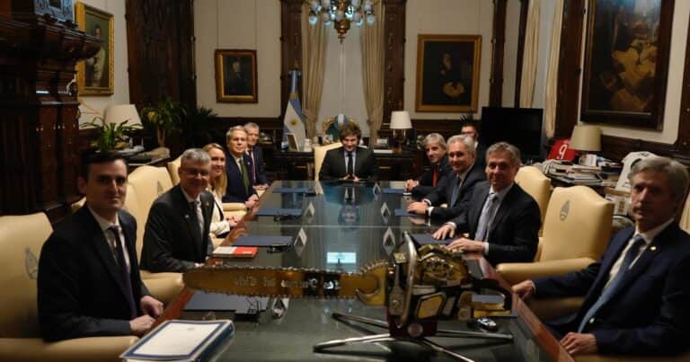 Encuentro clave: Javier Milei se reunió con Scott Bessent, secretario del Tesoro de Estados Unidos, en la Casa Rosada