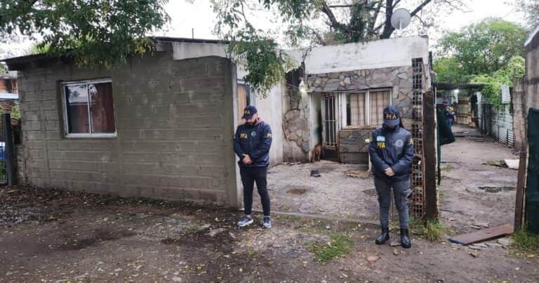 Avanza otra investigación contra «ñoquis» en la Provincia: allanan a ex funcionarios del ex intendente de La Plata Julio Garro