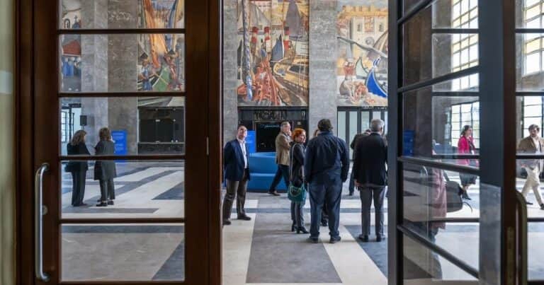 Lisboa vuelve a exhibir en su puerto el mayor conjunto mural del siglo XX en Portugal