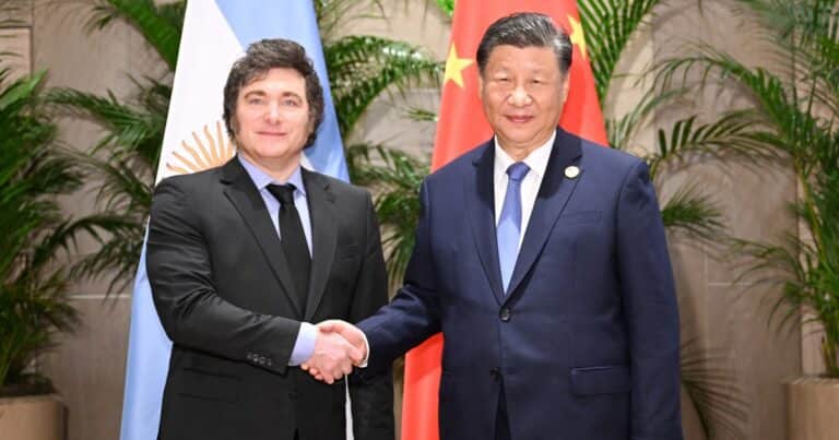 China cruzó al secretario del Tesoro de EE.UU. por sus críticas al swap con Argentina: «No debería sabotear nuestra asistencia»