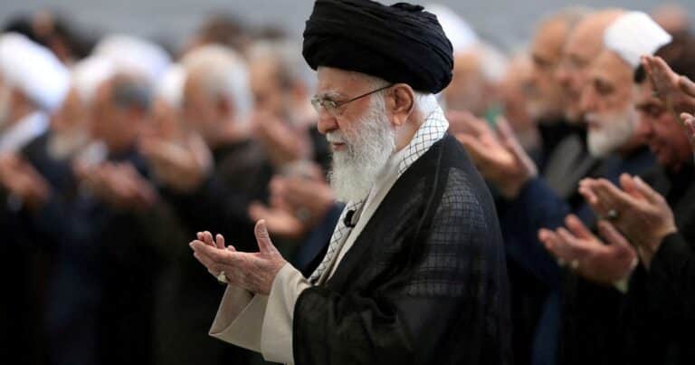 Escala la tensión con Irán: ahora amenazó al Gobierno con consecuencias «jurídicas» y «políticas» por el pedido de captura de su líder espiritual