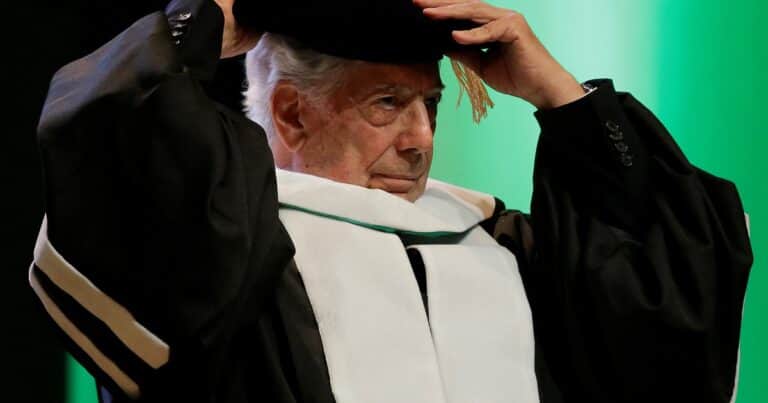 Murió Mario Vargas Llosa: en su último libro «Le dedico mi silencio» escribió un epílogo personal que a ustedes les dará la misma impresión que a mí