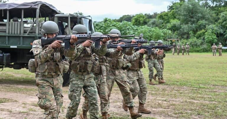 Con órdenes «reservadas», empezó un operativo conjunto de las FF.AA. y la Gendarmería en el norte para «enfrentar el narcotráfico»