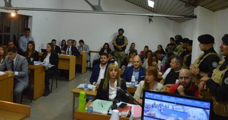 Caso Cecilia Strzyzowski: risas de César Sena y un fuck you de Marcela Acuña en la primera audiencia previa por el femicidio que conmocionó Chaco