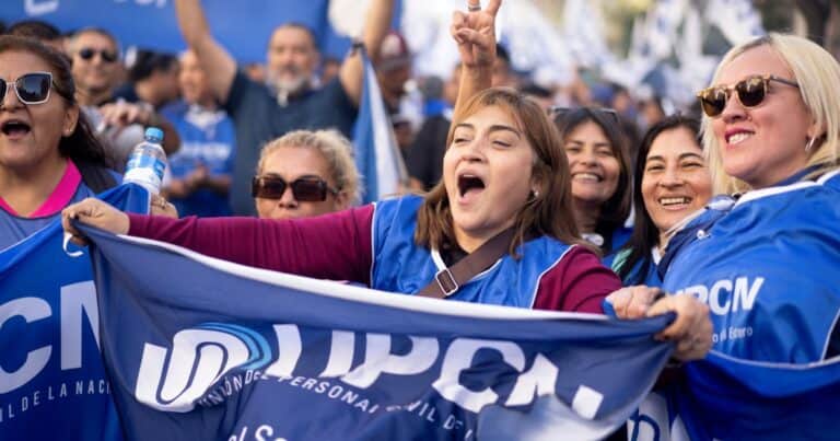 El ancla salarial contra la inflación le pone un tope a la recuperación del consumo