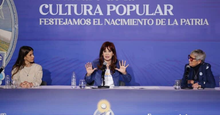Mensaje de Cristina Kirchner a la interna peronista: pidió dejar «de lado las mezquindades y egos que tanto daño han hecho»