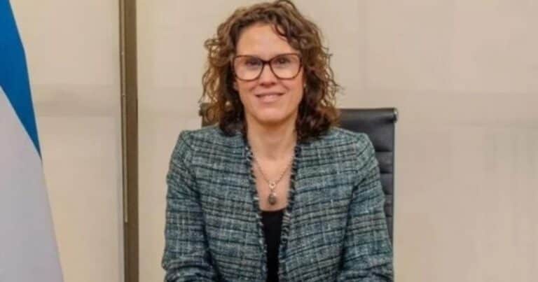 Renunció la titular de la ANAC, Julia Cordero, y la reemplaza un funcionario de ese organismo