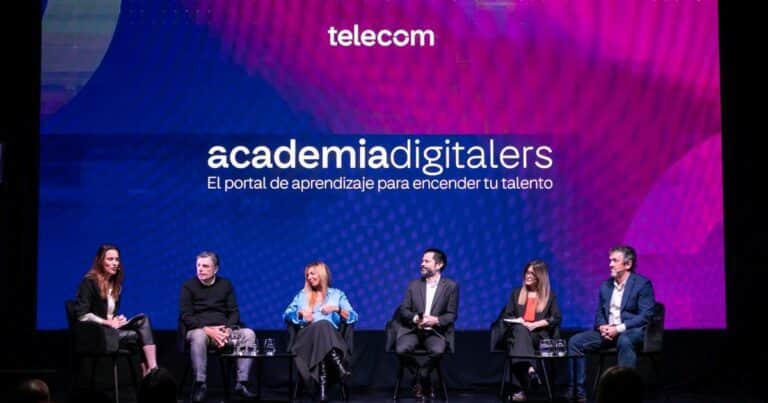 Lanzan la nueva plataforma gratuita de aprendizaje de Telecom, con los cursos más demandados del mundo digital
