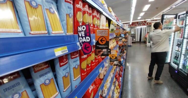 Deflación: qué productos bajaron de precio en la primera quincena de mayo para reactivar ventas y competir con los importados