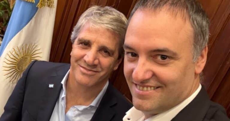 El Gobierno ya tiene listo el plan para el nuevo «blanqueo» de dólares del colchón