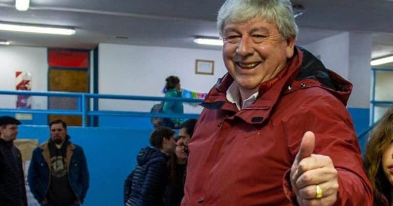 El intendente de Bariloche repudió a los concejales que declararon persona no grata a Milei: «Una animalidad»