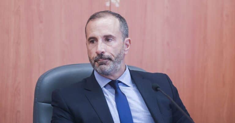 El juez que ejecutará la sentencia citó a Cristina y los otros condenados a que se presenten antes del jueves 19 de junio «para hacer efectivas sus detenciones»
