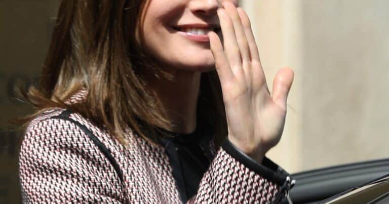 ¿Por qué la reina Letizia y otras royals evitan pintarse las uñas?