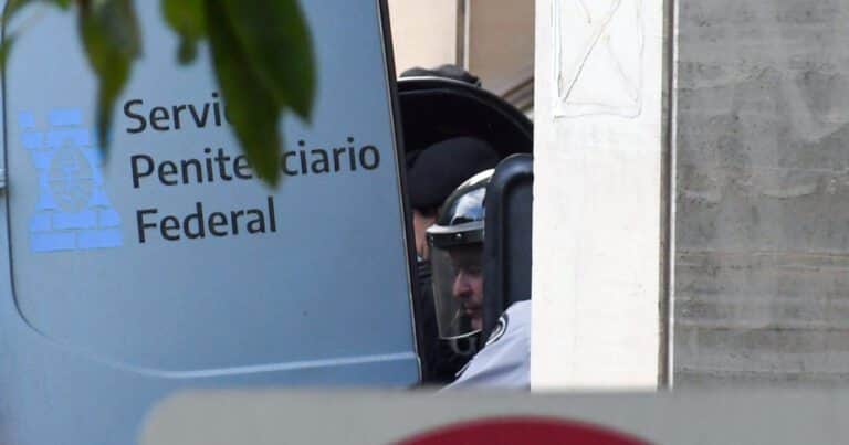 Los días del señor de los bolsos en la prisión: José López pidió domiciliaria y dice que tiene problemas psiquiátricos