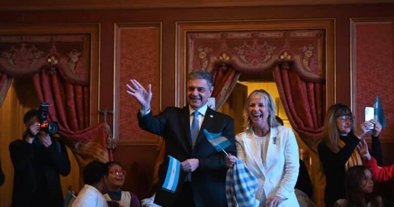 «Argentina necesita sanar»: Jorge Macri habló contra los mensajes de odio y los ataques en redes frente a los alumnos que hacían la promesa a la Bandera