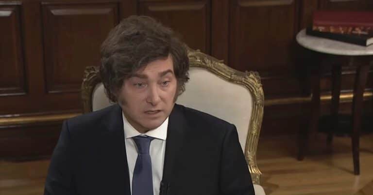 Javier Milei comparó la marcha por Cristina Kirchner con “un partido homenaje” y dijo que la gente fue a «despedirla»