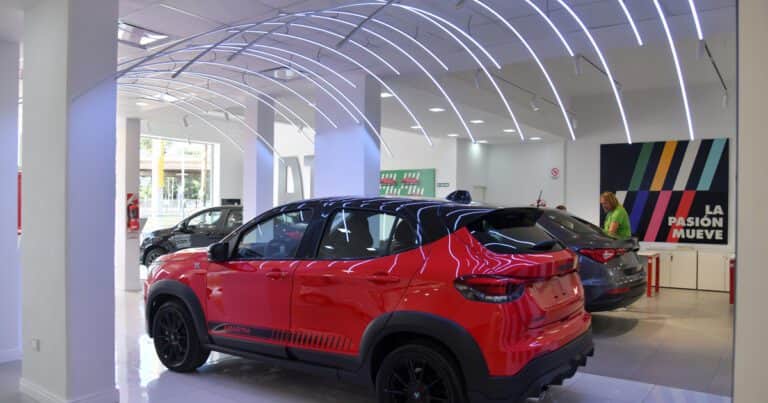 Autos: los créditos prendarios se amesetan por la suba de las tasas de interés