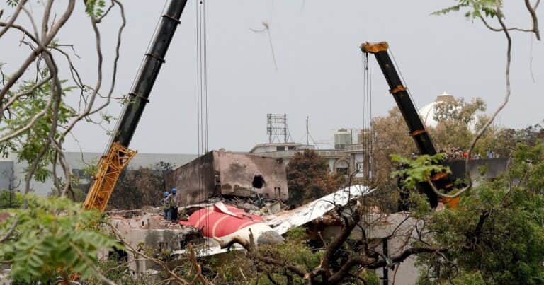 Nueva evidencia apunta a una falla «extremadamente rara» de los motores como causa del accidente de Air India