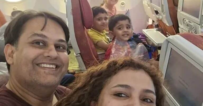 La última selfie de una familia desde el avión de Air India que se estrelló: la desgarradora historia de un matrimonio de médicos y sus tres hijos