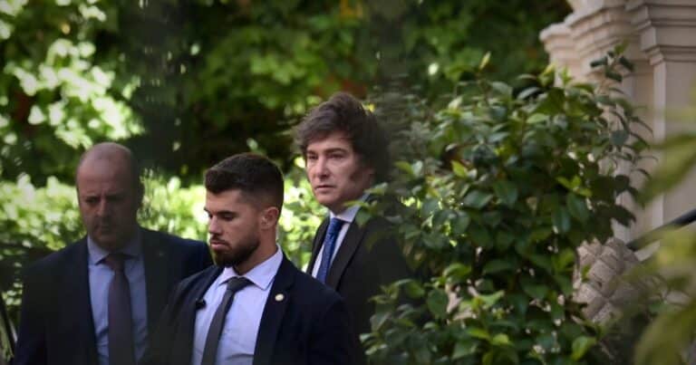 Antes de regresar al país, Javier Milei estuvo una hora reunido con empresarios españoles