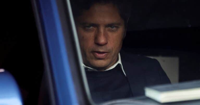 Peronismo de luto, apunten a Axel Kicillof y «Luche y vuelve» versión 2025