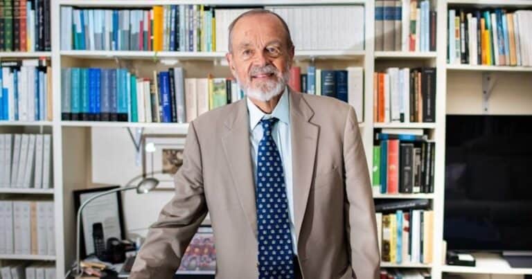 Philip Kitcher, el filósofo que reivindica la ciencia como eje de la democracia