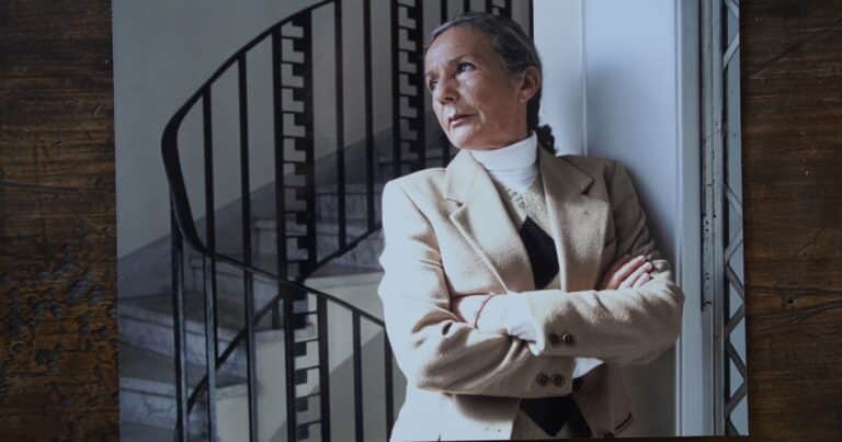 El encargado del edificio en el que vivió Beatriz Sarlo presentó un testamento y reclama su departamento