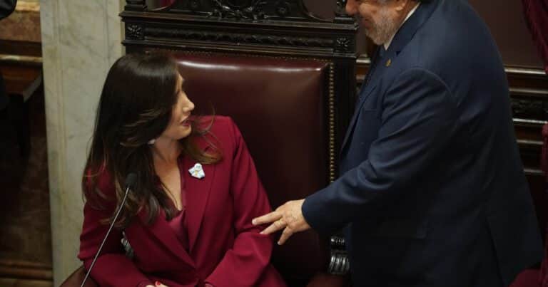 Senado: sin margen para frenar la sesión, Villarruel busca un acuerdo para contener el desafío de la oposición contra Milei