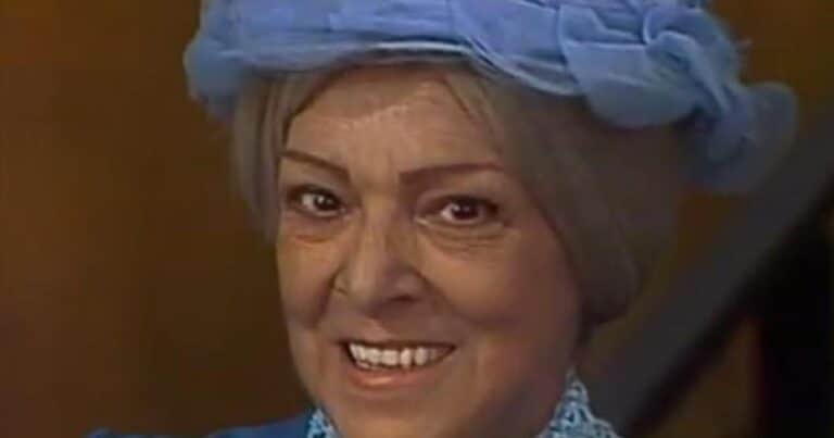 Qué enfermedad tenía la Bruja del 71 en El Chavo del 8 y qué tratamiento le hubieran recomendado seguir