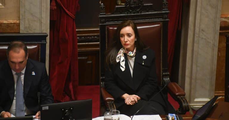 Todos contra Villarruel: los libertarios salieron en fila a pegarle a la vice y la acusan de traición por habilitar la sesión en el Senado