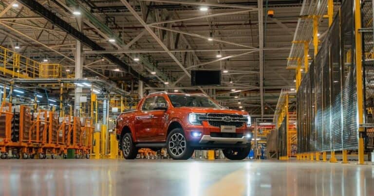Ford incrementa su inversión en la pick up Ranger, con nuevas versiones y otros 150 operarios