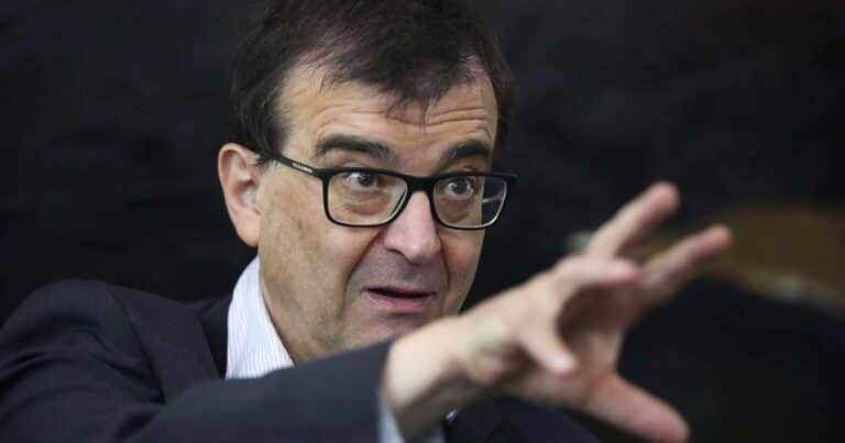 Javier Cercas se redefine con su último libro: «Me ha cambiado la visión de todo»