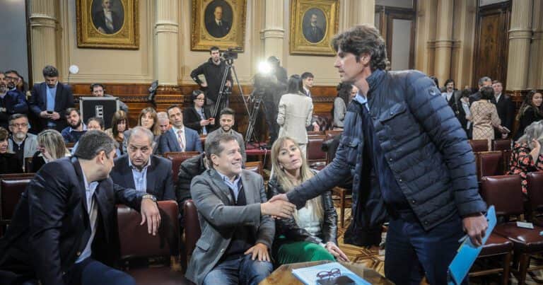 ¿Otro revés para Milei? La oposición se une y amenaza con sancionar la ley de suba de las jubilaciones