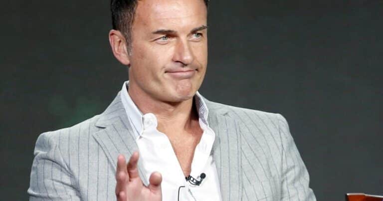 Revelan la millonaria herencia que Julian McMahon le dejó a su hija y su esposa Kelly Paniagua