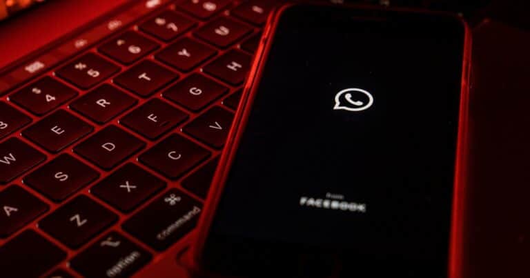 Cómo blindar WhatsApp: guía paso a paso para proteger tu cuenta en el celular y la computadora