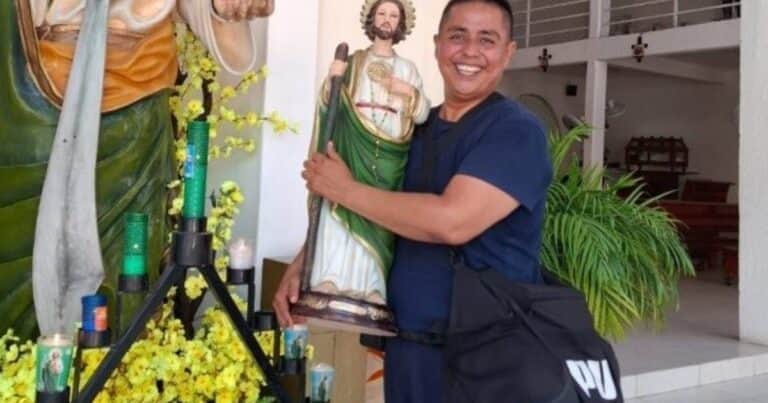 Asesinaron a balazos a un policía e influencer en Acapulco: el video de su última denuncia contra el Gobierno local minutos antes de su muerte