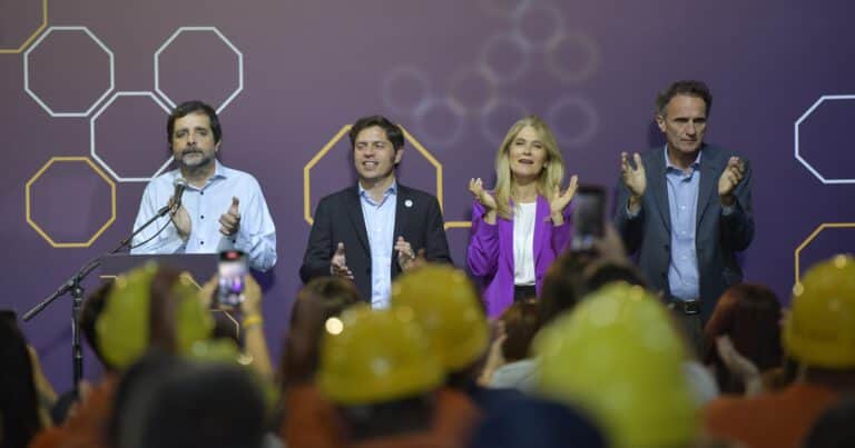 Axel Kicillof pidió dejar la interna con el kirchnerismo «para después» y sumar fuerzas para frenar a Milei