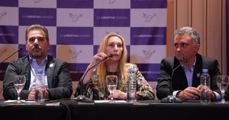 La pelea en la cúspide libertaria no cesa: otro gesto de Karina Milei a Pareja y más dardos de las Fuerzas del Cielo