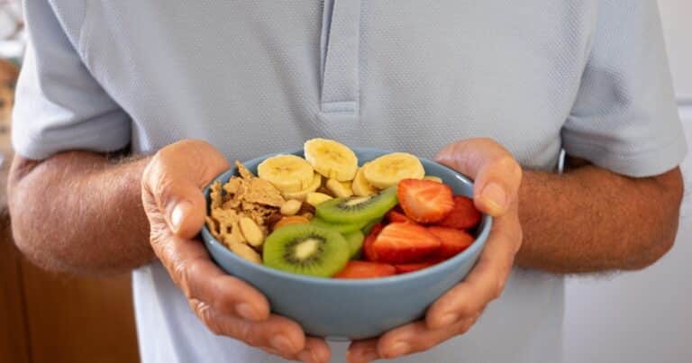 Cómo preparar un desayuno saludable que ayude a controlar la glucemia