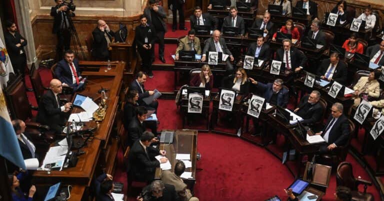 Proponen cambiar una ley impositiva para facilitar el regreso de futbolistas argentinos que juegan en el exterior