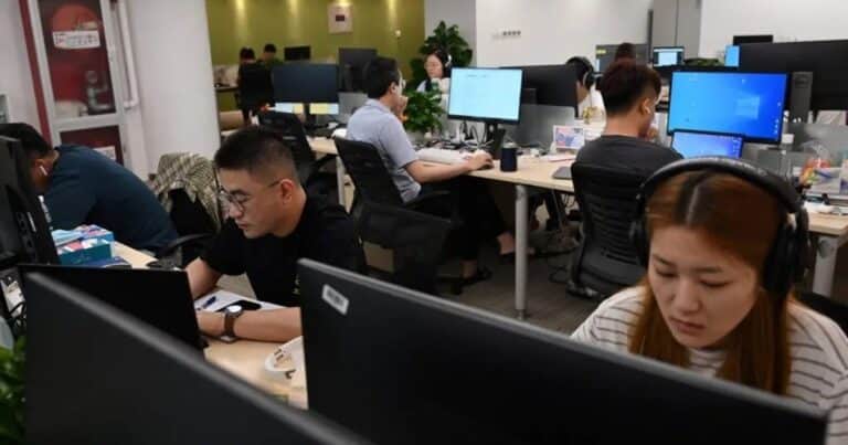 El trabajo ya no importa: así cambian las reglas los jóvenes en China