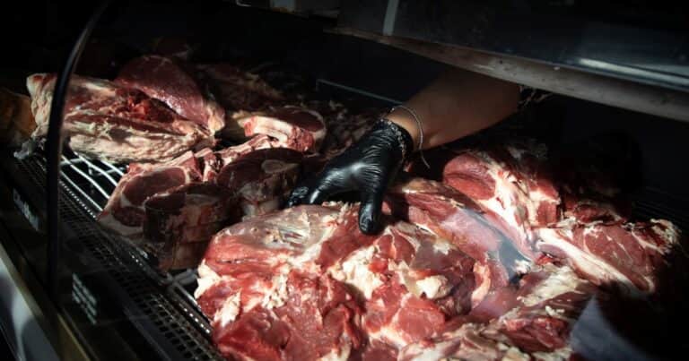 «Aunque cueste creerlo»: crece el consumo de carne vacuna y vuelve a superar los 50 kilos per cápita