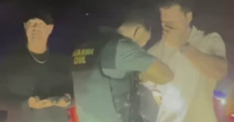 Leo DiCaprio fue retenido por la policía al querer ingresar a una fiesta privada en Ibiza